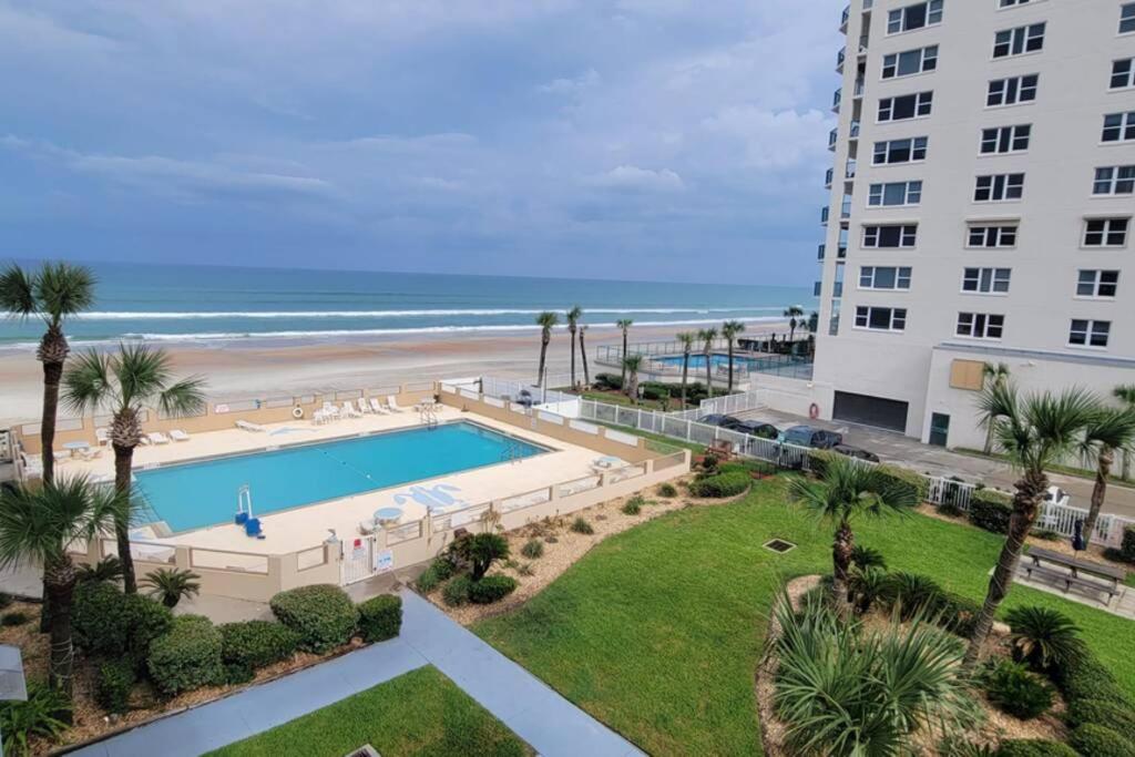 Beachfront/Ocean View Condo - Daytona Beach Bagian luar foto